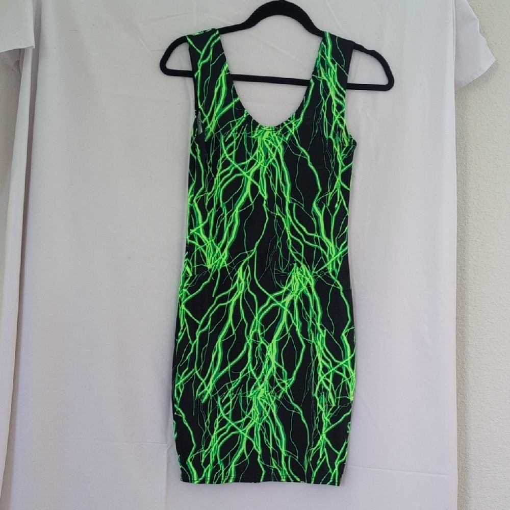 Neon UV Glow Green Lightning Print